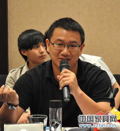 伟安家具营销中心总经理 张炯澍