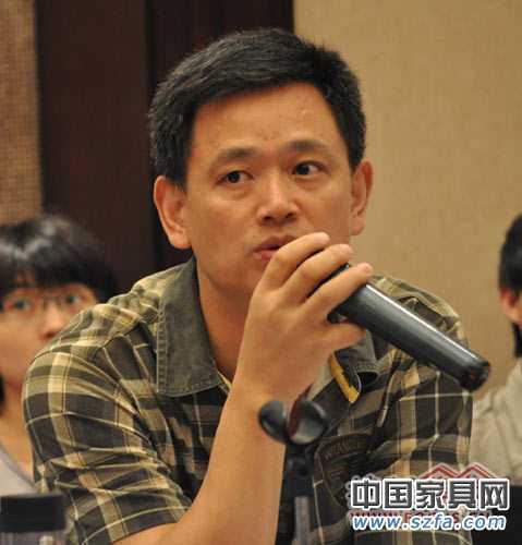 七彩人生营销中心总经理 彭红