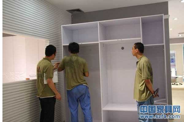 定制家具抛弃卖场 工厂制作环节“全裸”展示