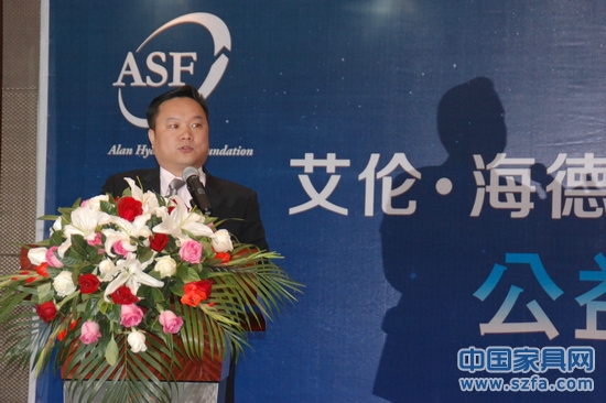 集团董事长黄_南宁集团董事长黄宗光