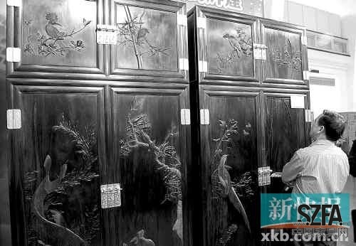 红木家具小心重量太轻 高端类家具需注重保养