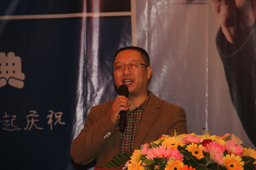 玛吉•卡森三周年庆典盛装启航