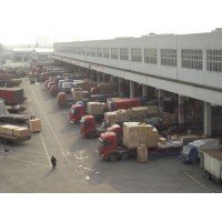 广州到长沙高栏平板厢式车9米13米17米货车